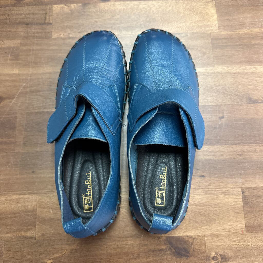 Blue Leather Slip On Shoes 8.5