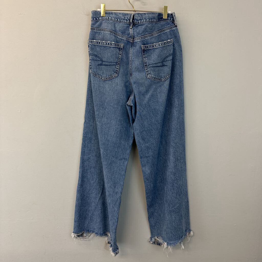 American Eagle Medium Wash Super High Rise Baggy Wide Leg Jeans 10