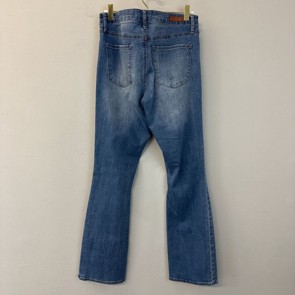 Articles of Society Medium Wash Boot Cut Jeans 29