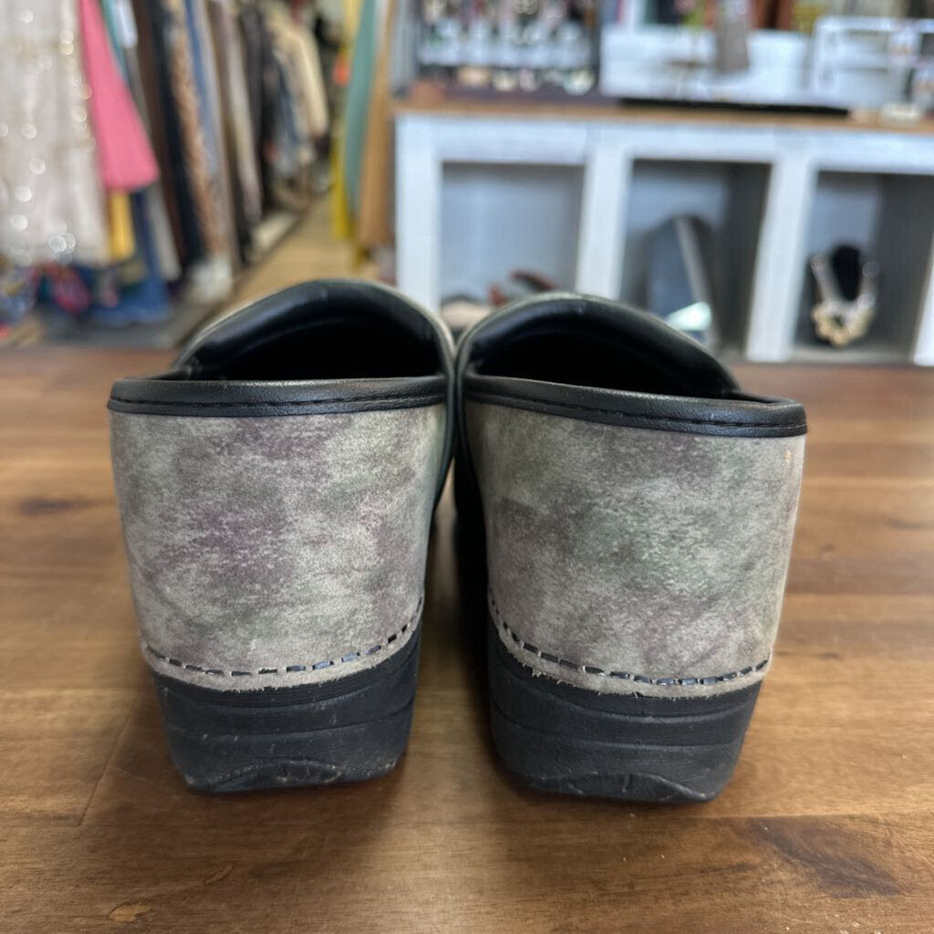 Dansko XP 2.0 Weathered Grey Professional Clogs 39