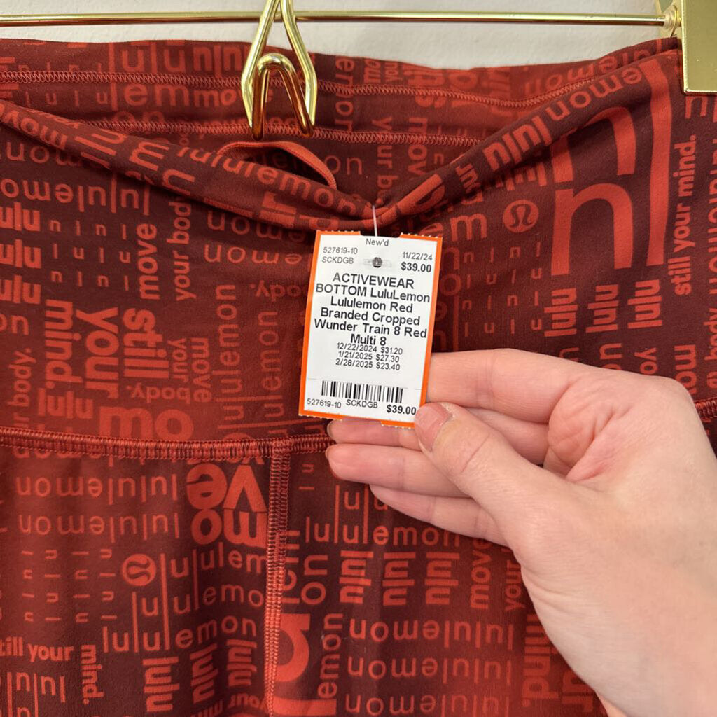 Lululemon Red Branded Cropped Wunder Train 8