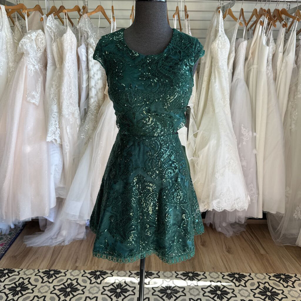 My Michelle Green Sequin Lace Cap Sleeve Open Back Short Formal 7