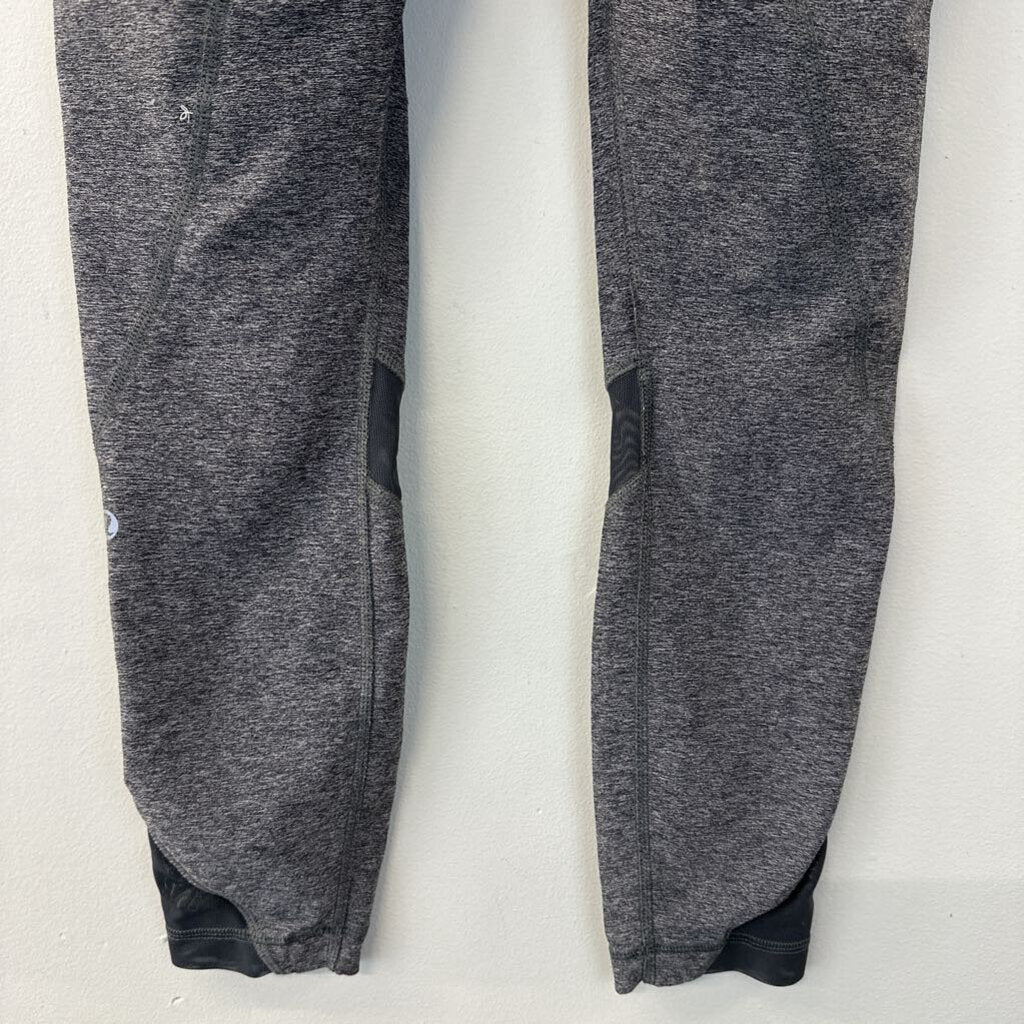 Lululemon Grey/ Pink Waist Band Cropped Leggings 6