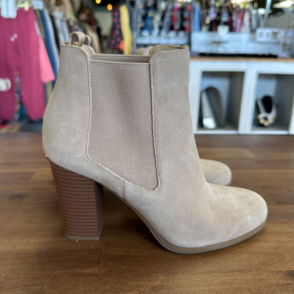 Michael Kors Biege Suede Lottie Booties 7.5