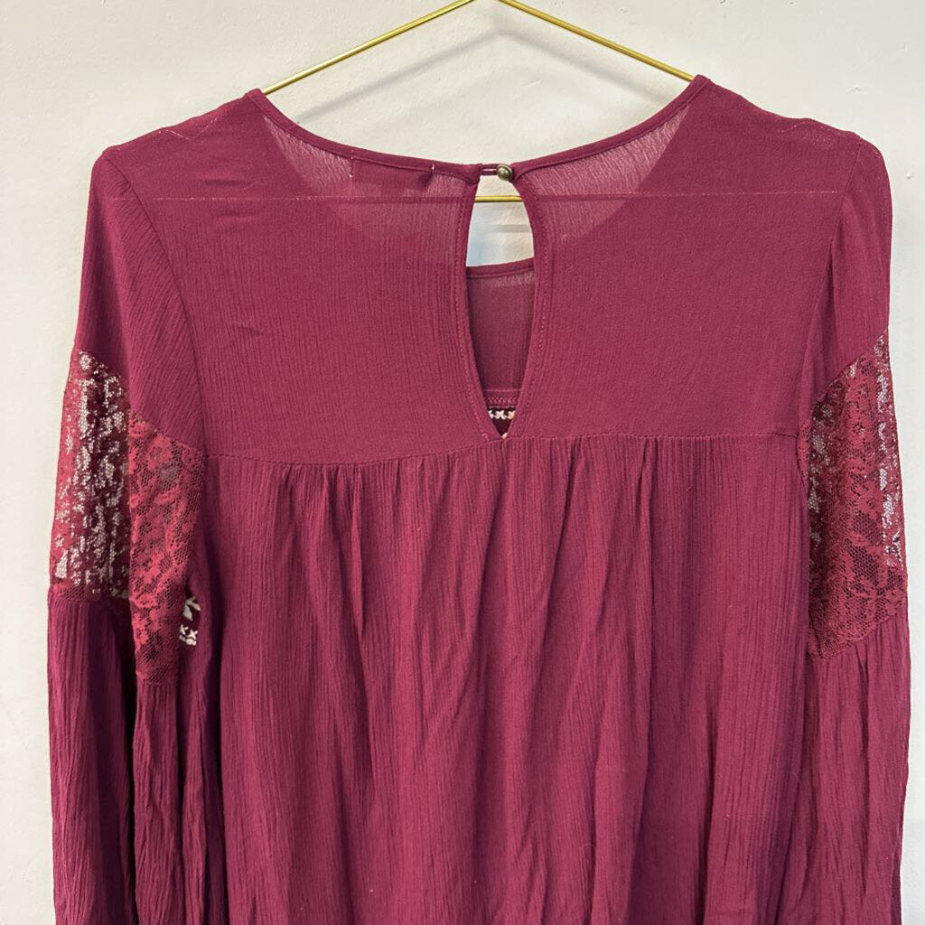 Eyeshadow Burgundy/ Cream Embroidered Long Sleeve Top Medium