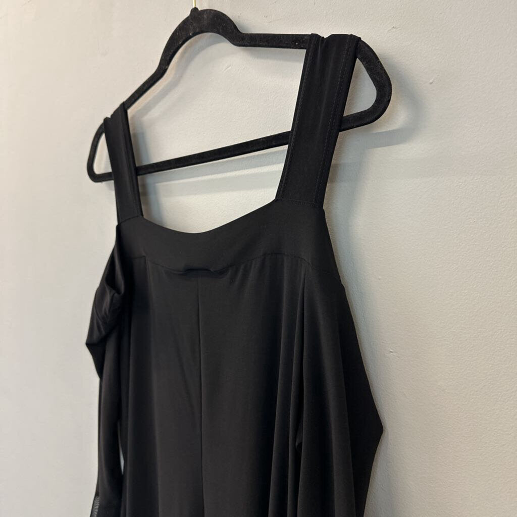 Channa Black Cold Shoulder A Symmetrical Hem Top Medium