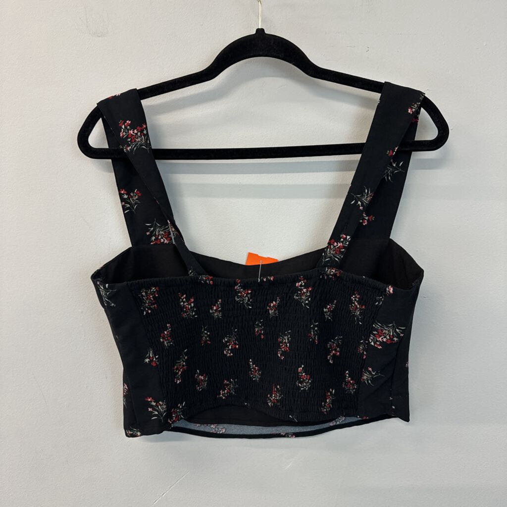 Abercrombie and Fitch Black/ Red Flower Print Sleeveless Crop Top Large