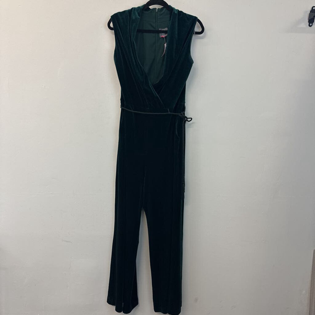 Vince Camuto Green Velvet Sleeveless Jumpsuit 14