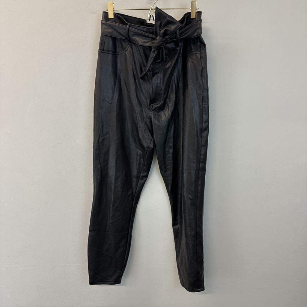 Abercrombie & Fitch Ultra High Super Skinny Leather Pants Extra Large