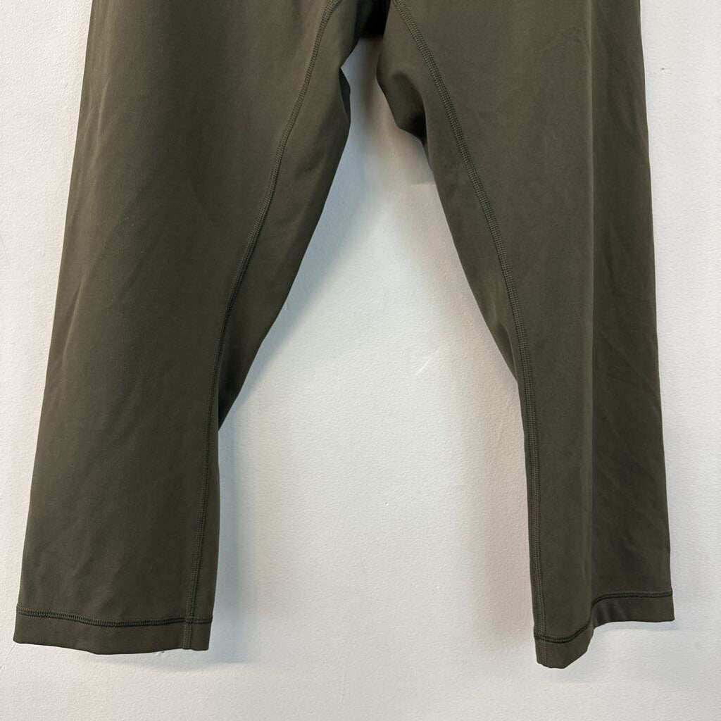 Lululemon Green Cropped Leggings 10