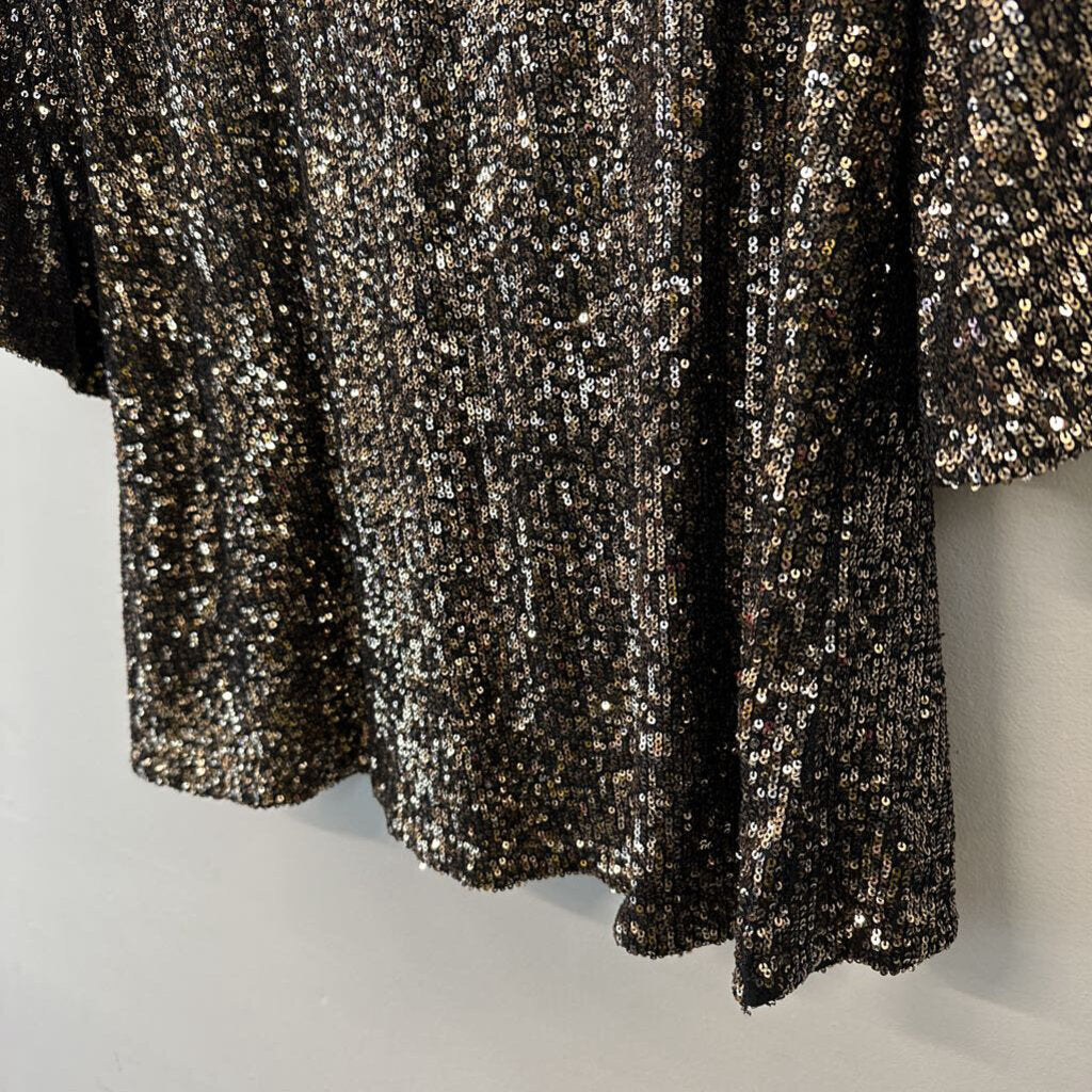 Cable and Gauge Black/ Gold Sequin Open Front Top Large