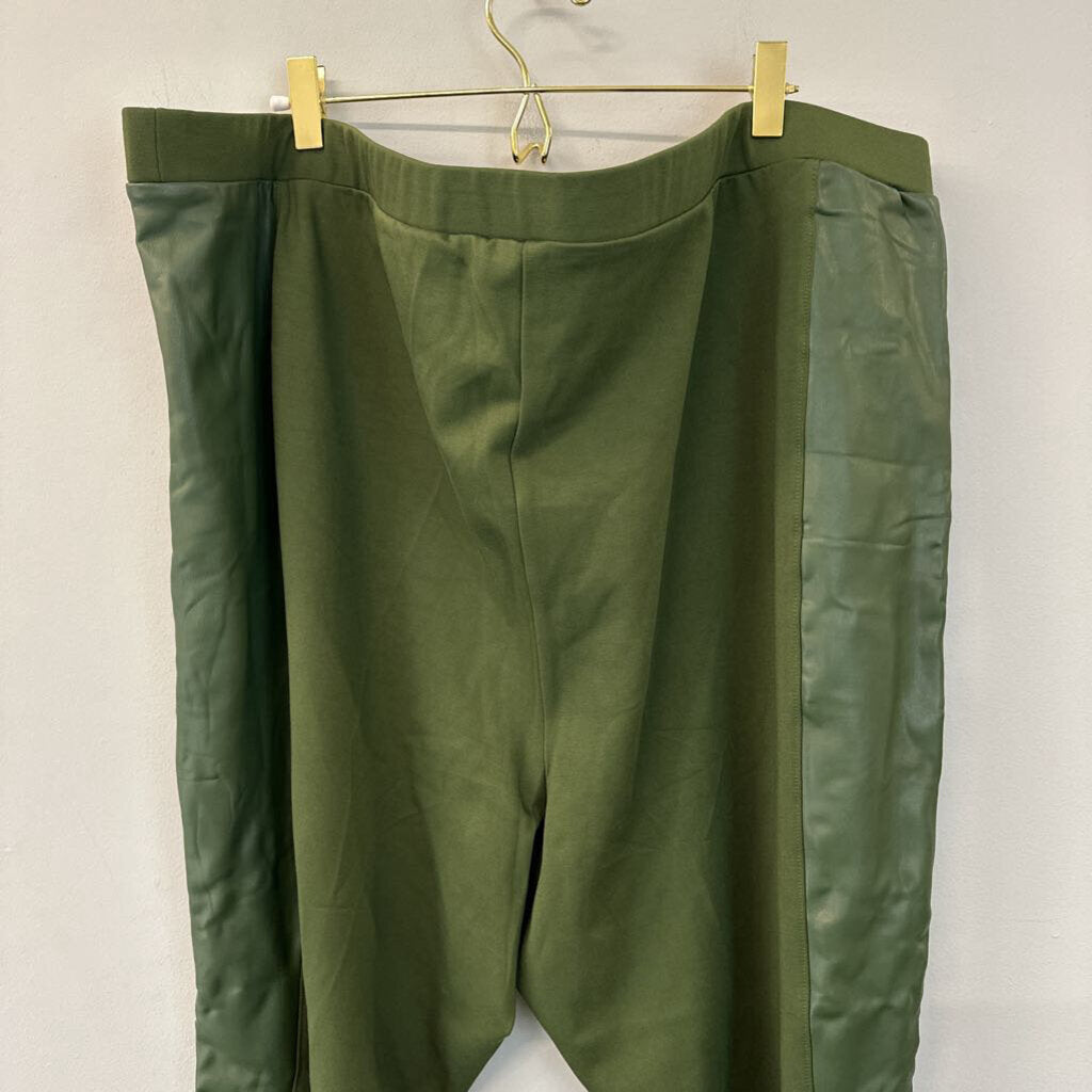 Colleen Lopez Green Leather Stripe Side Pants 3X Plus