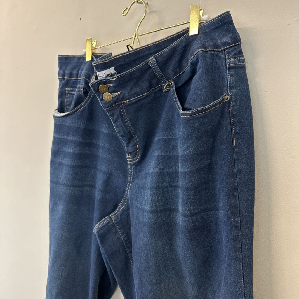 Bleu Dark Wash Straight Leg Jeans 22W Plus