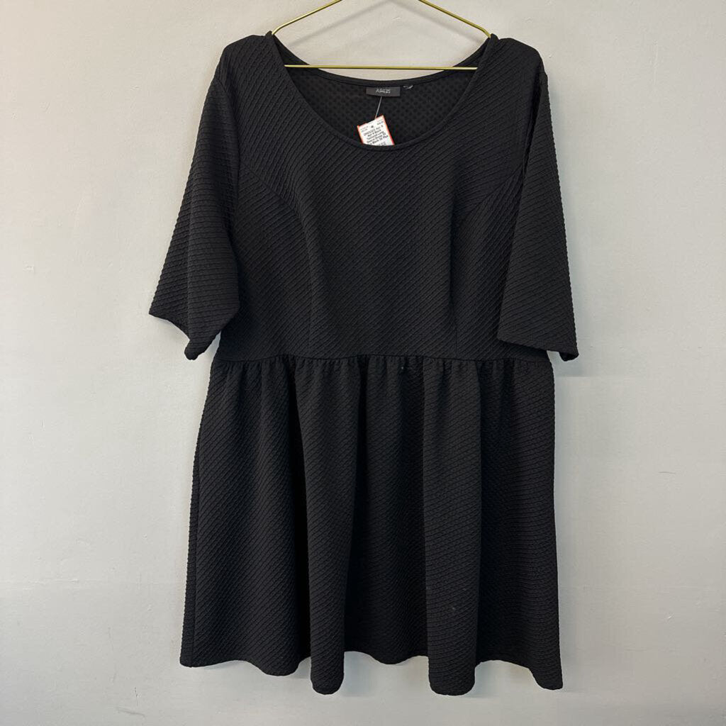 Apt 9 Black Textured Long Sleeve Dress 3X Plus