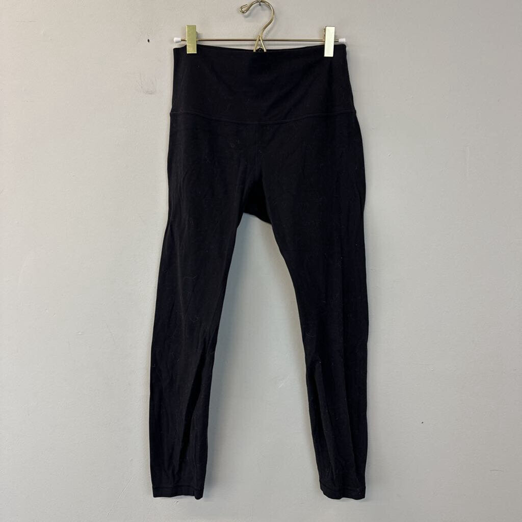 Lululemon Black Cropped Athletic Leggings 8