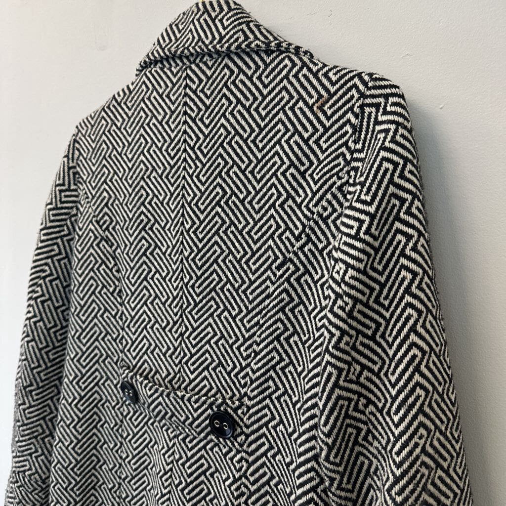 A La Carte Black/ White Print Jacket Extra Small