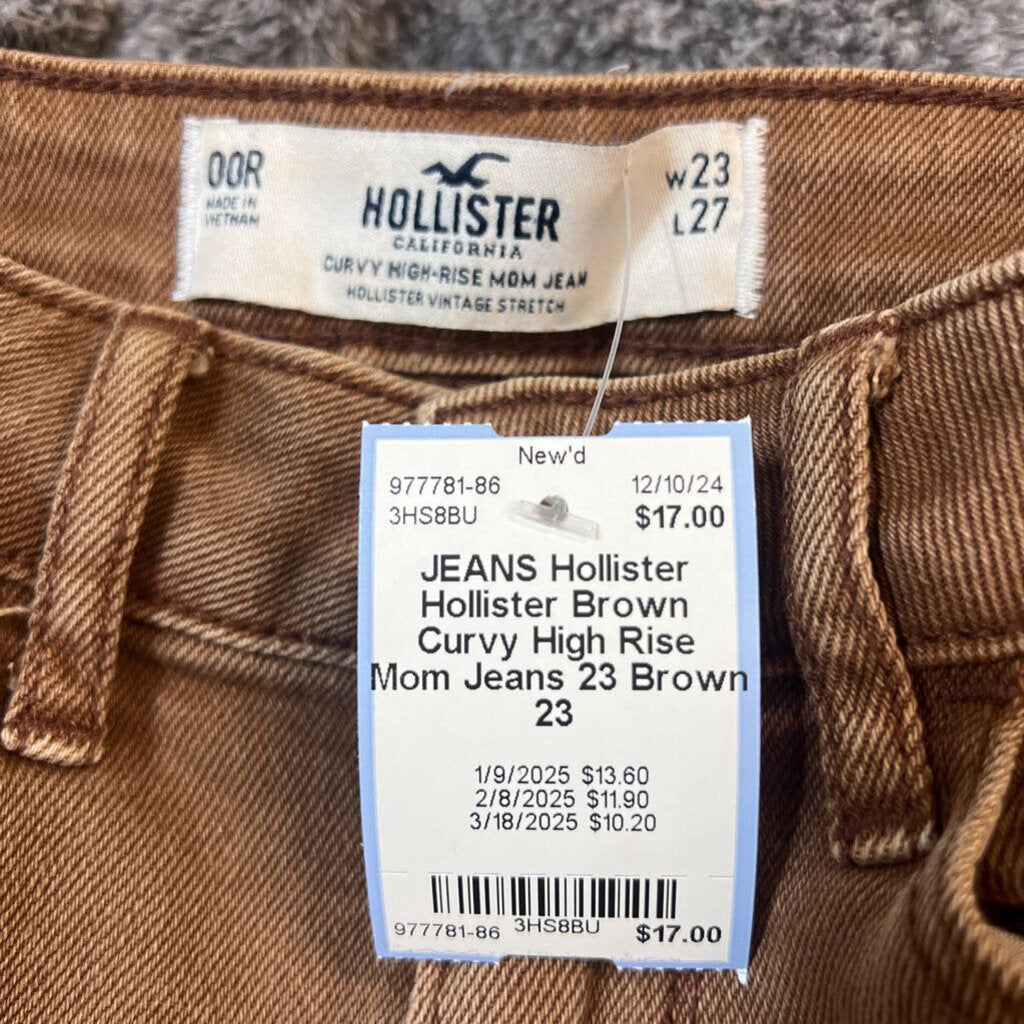 Hollister Brown Curvy High Rise Mom Jeans 23