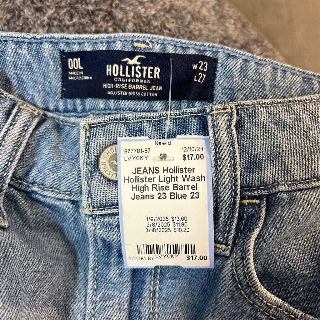 Hollister Light Wash High Rise Barrel Jeans 23