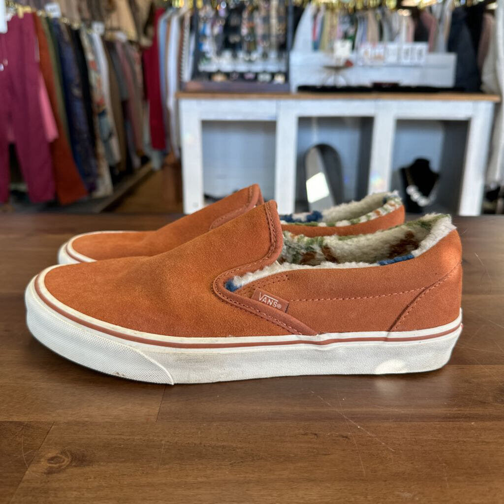 Vans Suede Sherpa Lined Classic Slip Ons 10.5