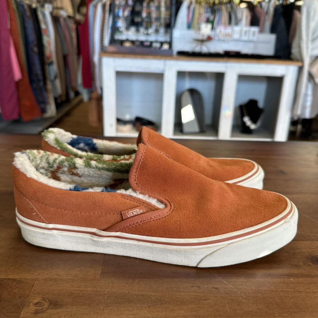 Vans Suede Sherpa Lined Classic Slip Ons 10.5