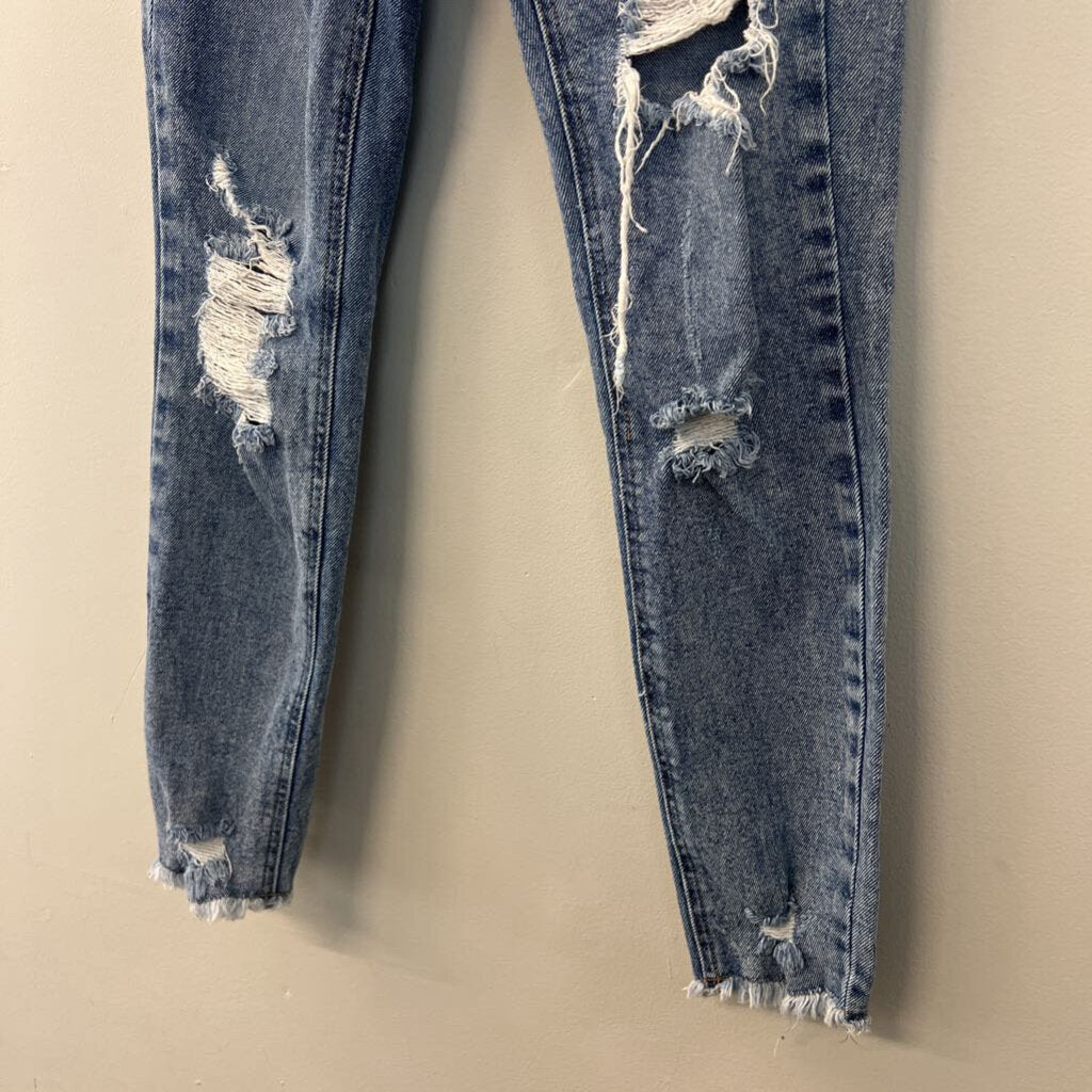 Tinsel Town Medium Wash Distressed Skinny Jeans 1