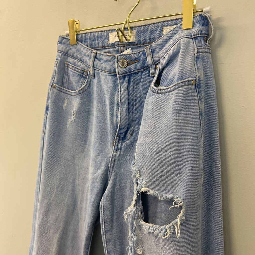 Pac Sun Light Wash Distressed Mom Jeans 24