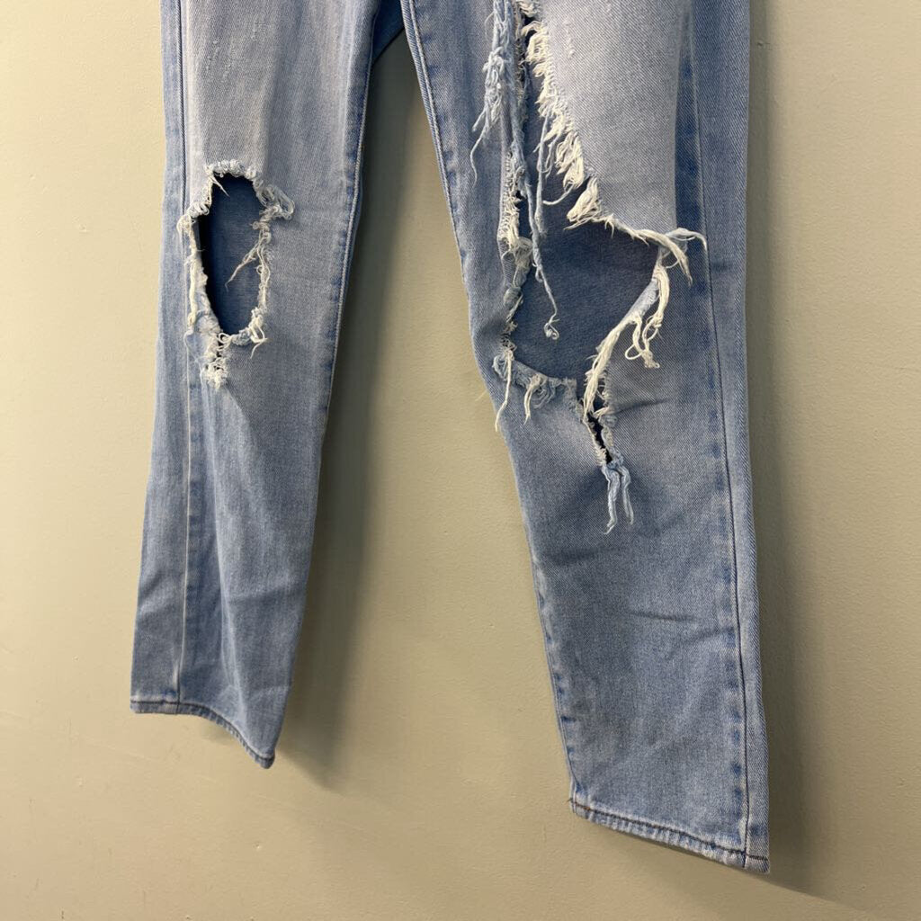 Pac Sun Light Wash Distressed Mom Jeans 24