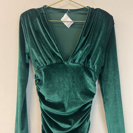 Green Velvet Long Sleeve Ruched Midi Dress Medium