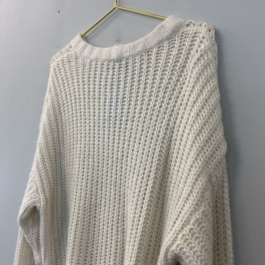 American Eagle Cram Knit Long Sleeve Sweater Large