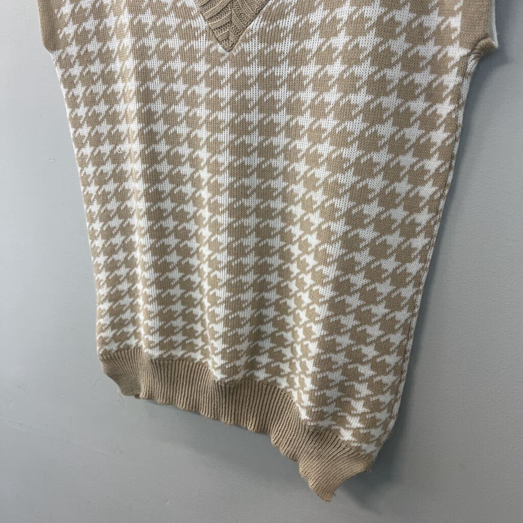 Rebellious Beige/ Cream Houndstooth Sweater Vest M/L