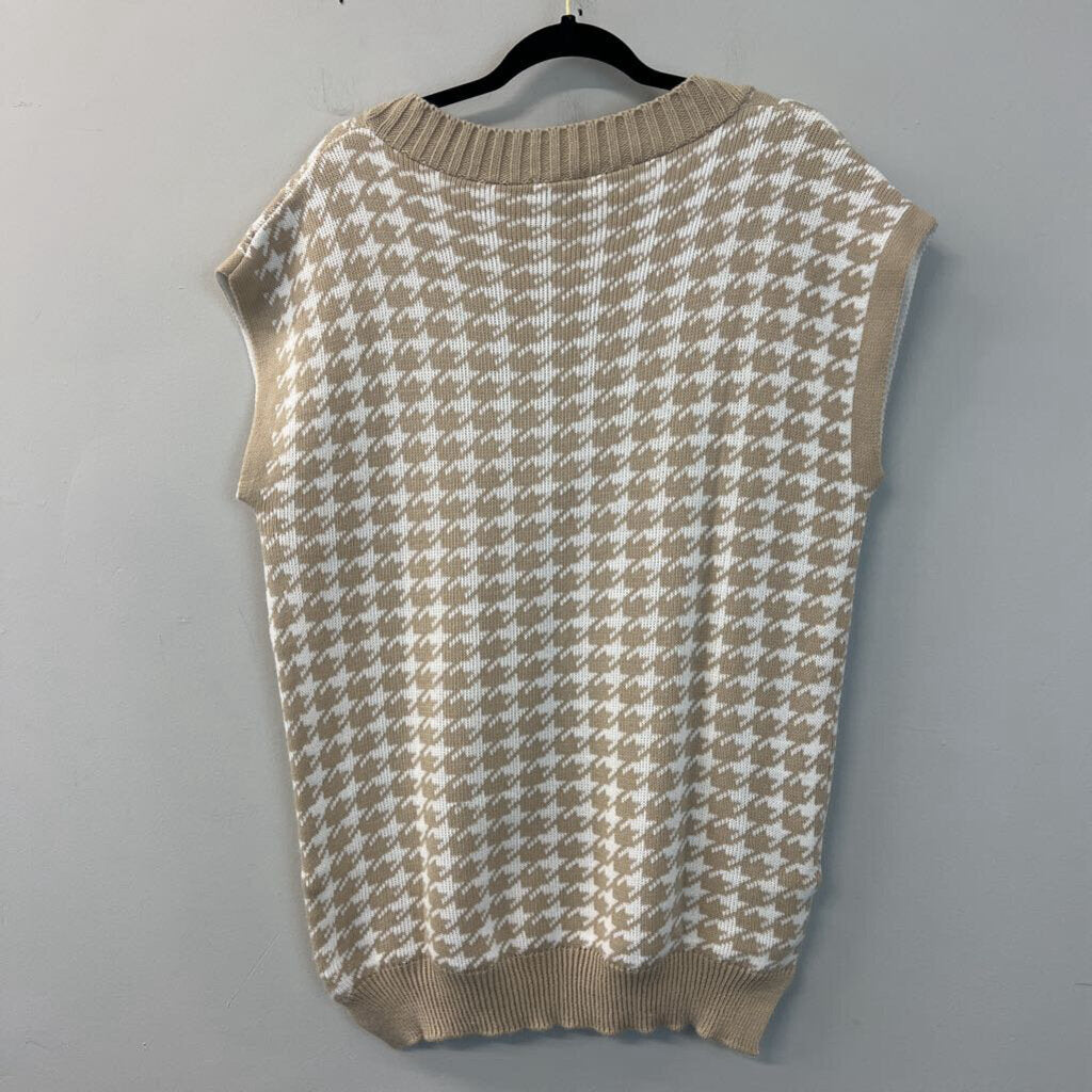 Rebellious Beige/ Cream Houndstooth Sweater Vest M/L