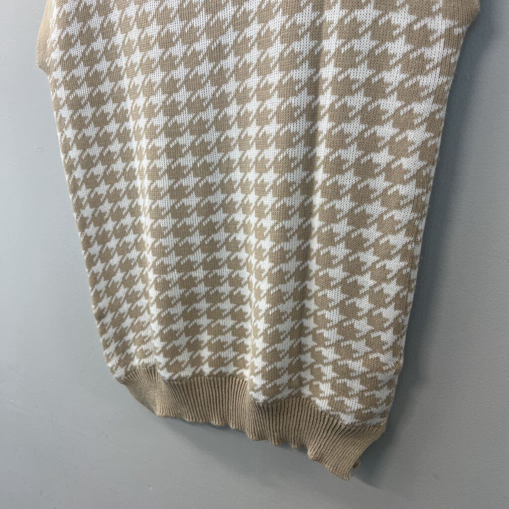 Rebellious Beige/ Cream Houndstooth Sweater Vest M/L