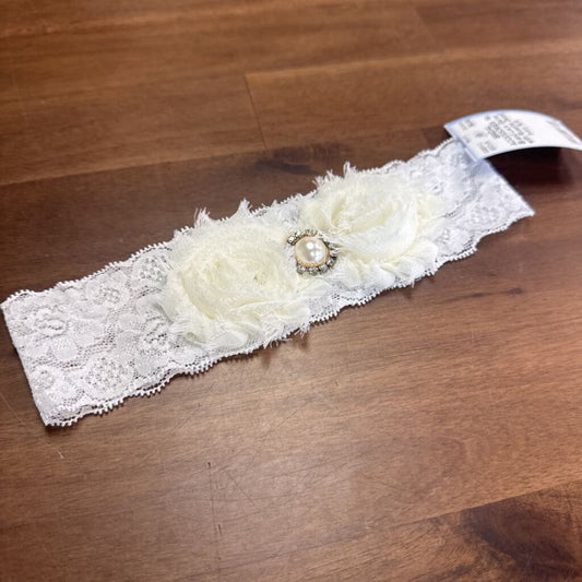 Lace Garter with Rosette Detail