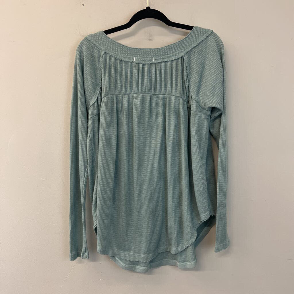 We The Free Mint Knit Long Sleeve Top Medium