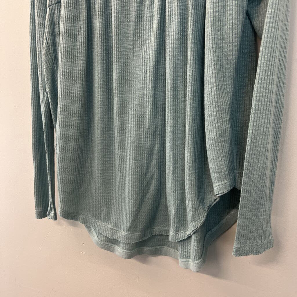 We The Free Mint Knit Long Sleeve Top Medium