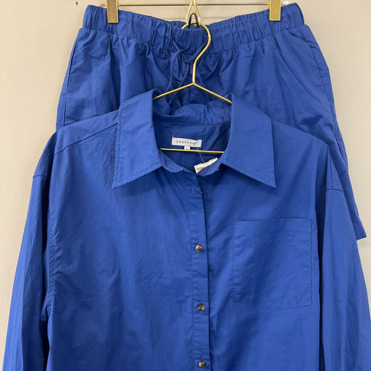 Crescent Blue Long Sleeve Button Down Top/ Shorts Set Medium