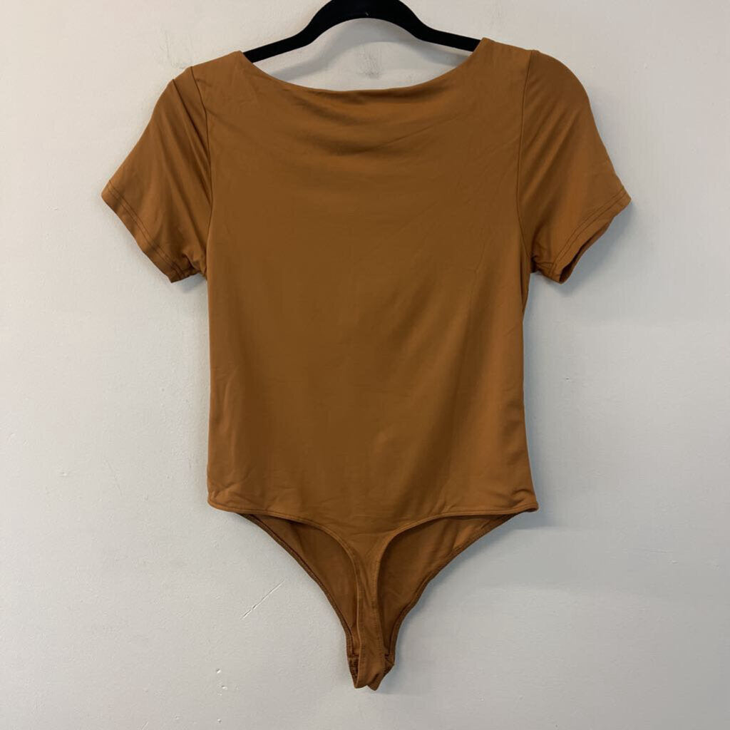 House of Harlow 1960 Brown Short Sleeve Bodysuit Medium