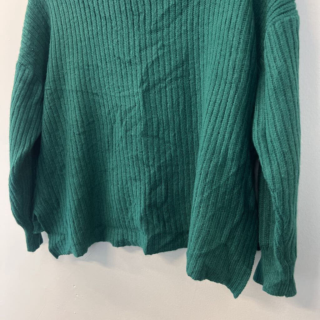 Green Knit Long Sleeve Cropped Sweater Small