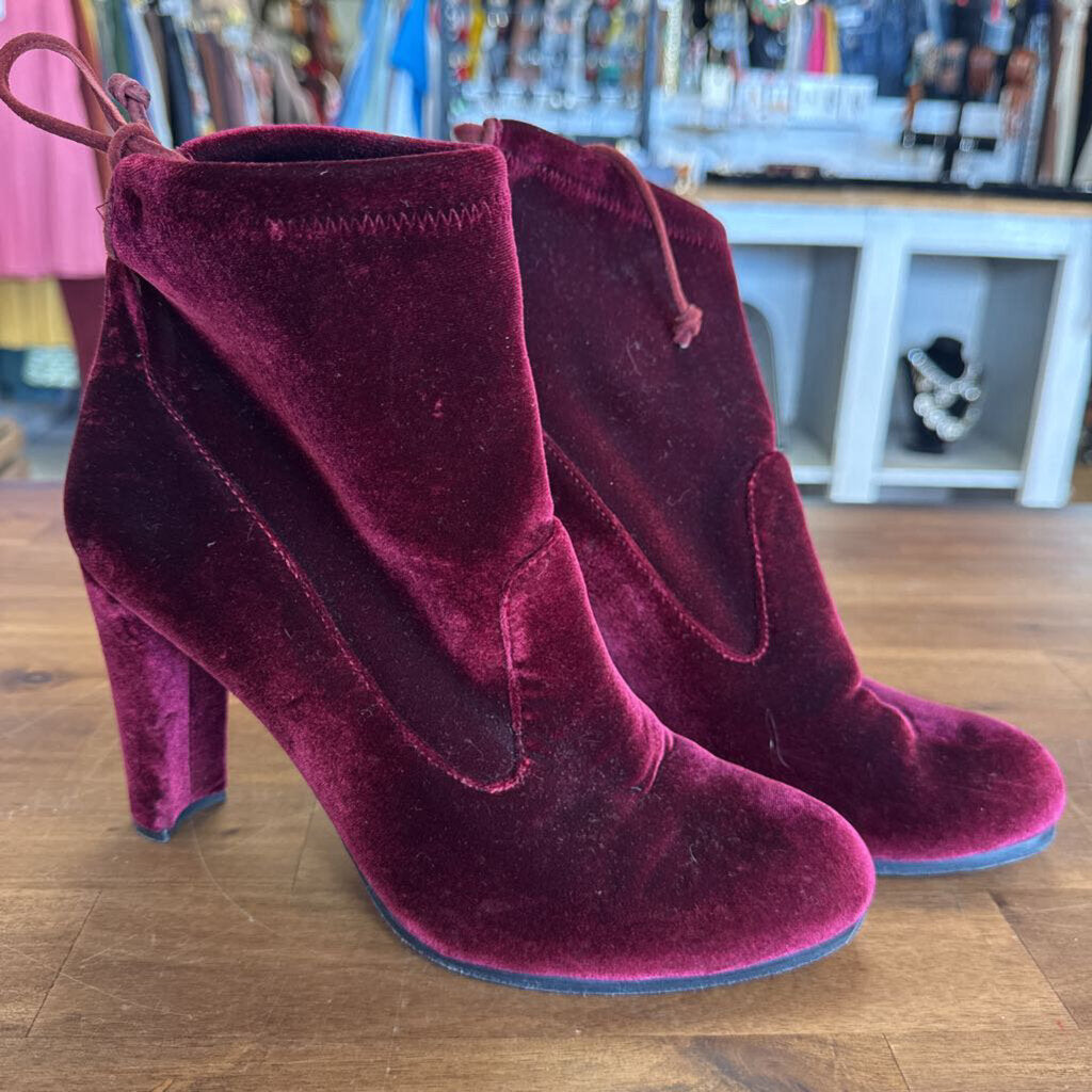 Stuart Weitzman Burgundy Velvet Ankle Boots 8