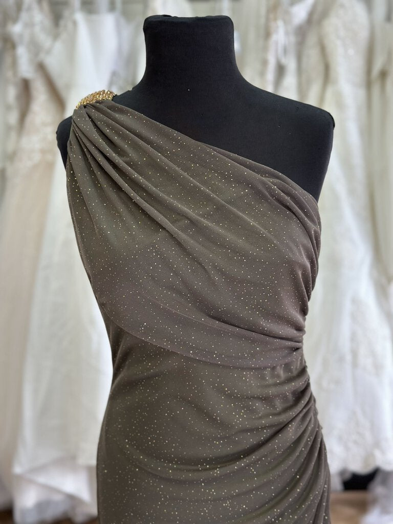 Betsey and Adam Green/ Gold Sparkle One Shoulder Long Formal 8