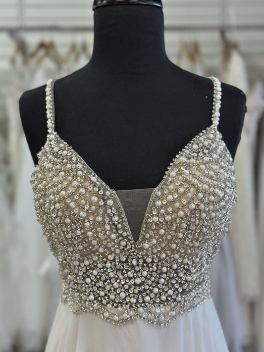 Bridal newdsalem Bridal newdsalem