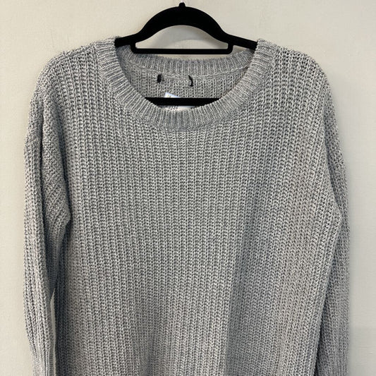 Grey Knit Long Sleeve Sweater Medium