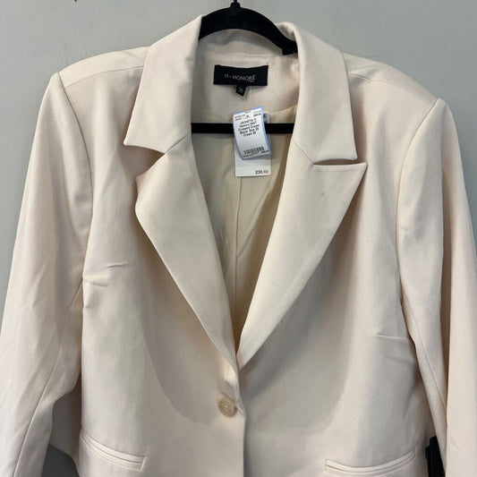 NWT Cropped Cream Blazer Size 20