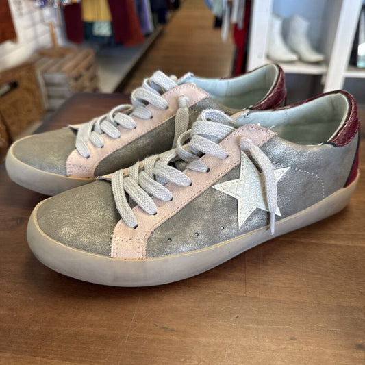 Shu Shop Silver/ Pink/ Burgundy Star Detail Sneakers 8.5