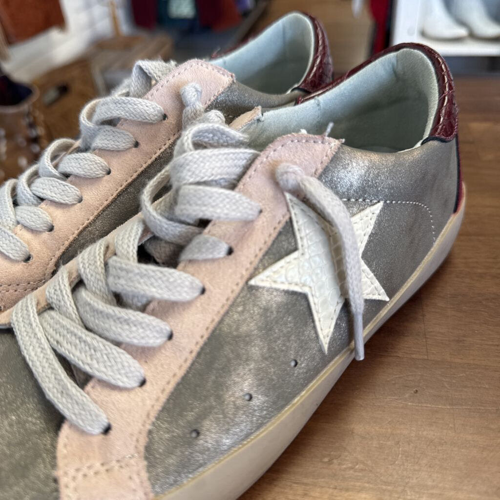 Shu Shop Silver/ Pink/ Burgundy Star Detail Sneakers 8.5