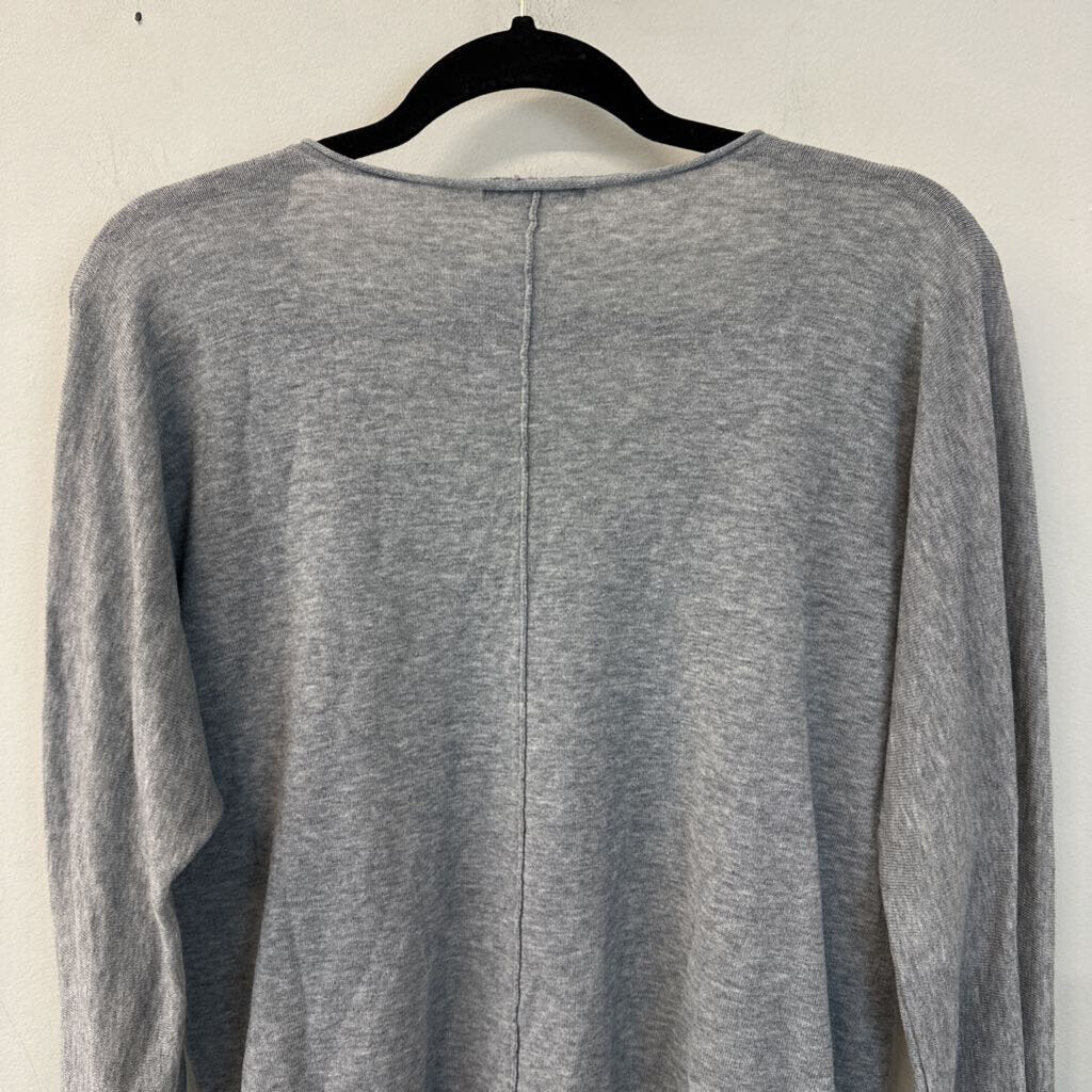 Gap Grey Long Sleeve V Neck Top Small