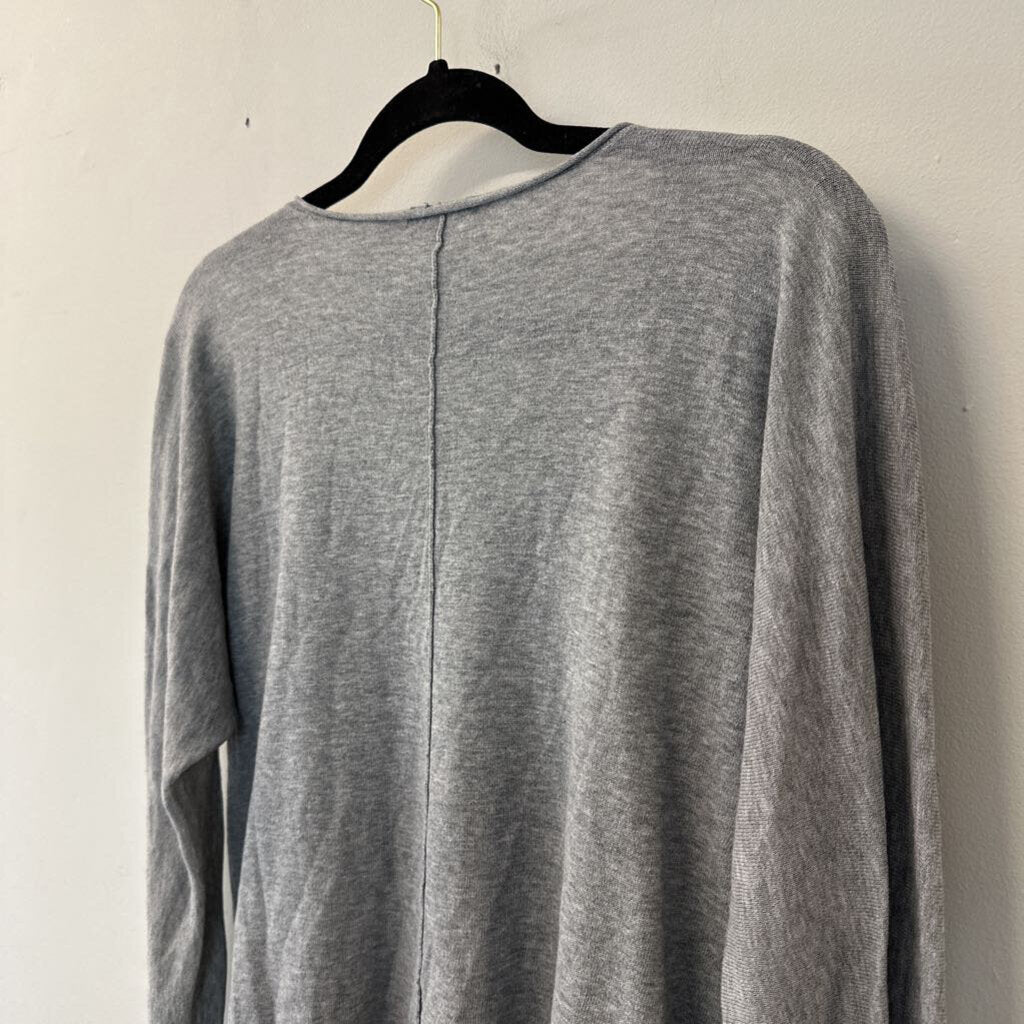 Gap Grey Long Sleeve V Neck Top Small