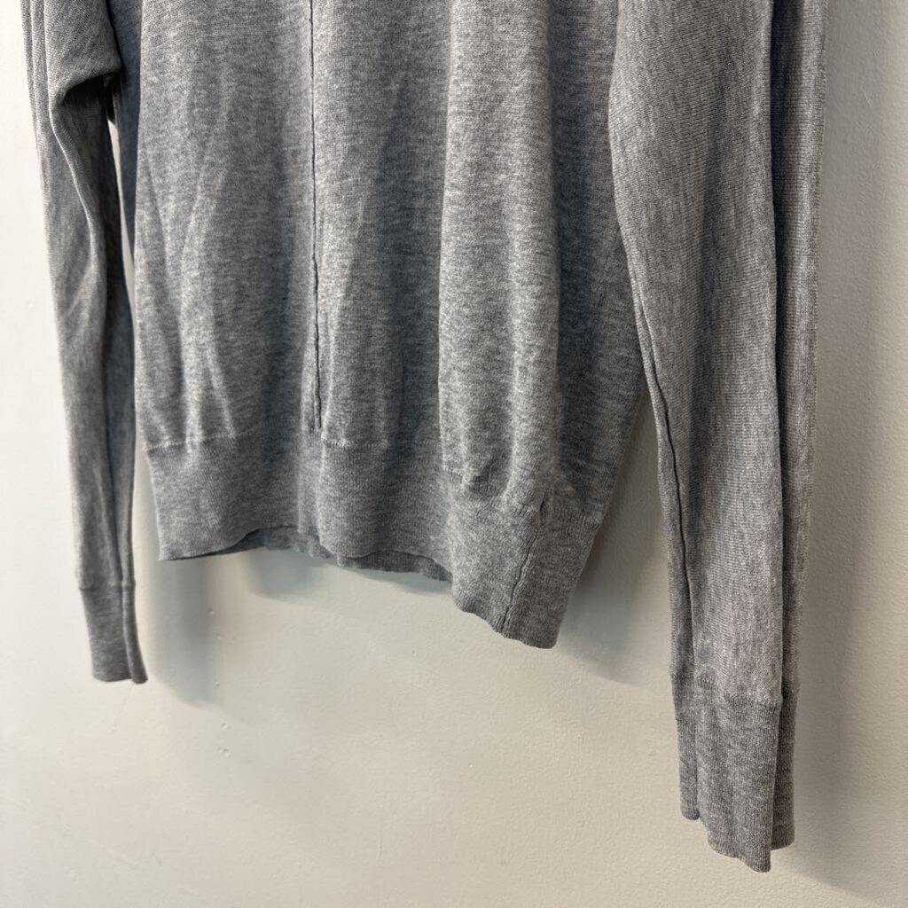 Gap Grey Long Sleeve V Neck Top Small