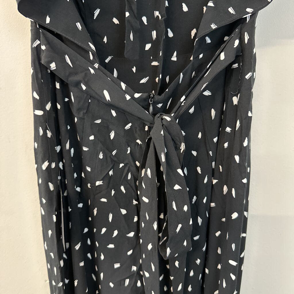 Lulus Black/ White Print Open Back Ruffle Short Sleeve Jumpsuit Small