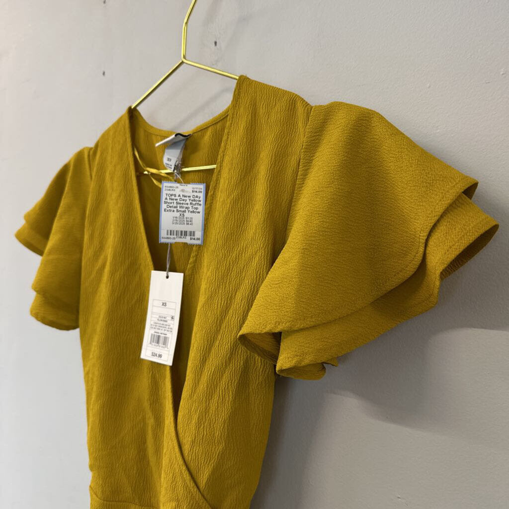 A New Day Yellow Short Sleeve Ruffle Detail Wrap Top Extra Small